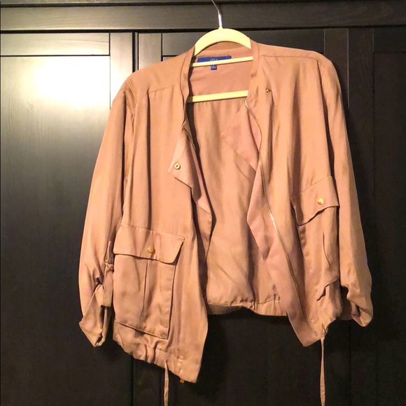 APT 9 - Tan Jacket - Picture 1 of 3